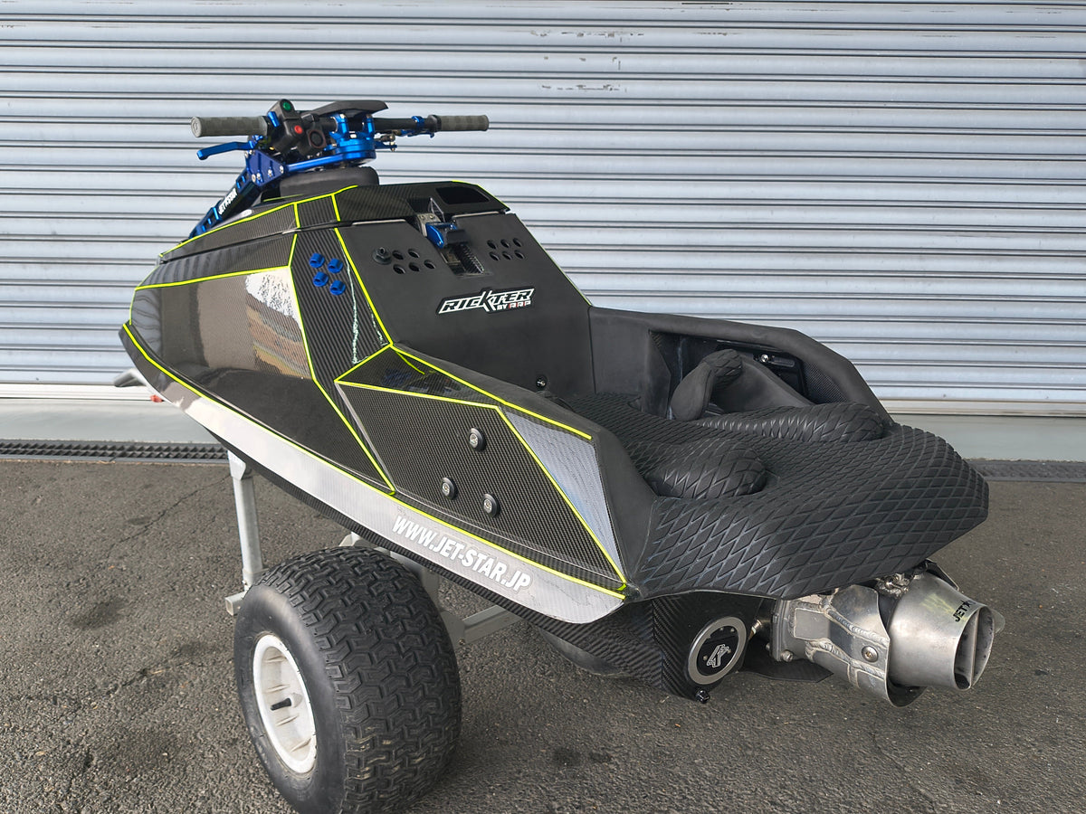 Ricker XFS Prepreg Carbon [Made in  Japan] 2st 1200cc Engine [Excellent condition Used]