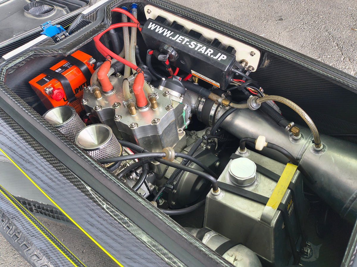 Ricker XFS Prepreg Carbon [Made in  Japan] 2st 1200cc Engine [Excellent condition Used]