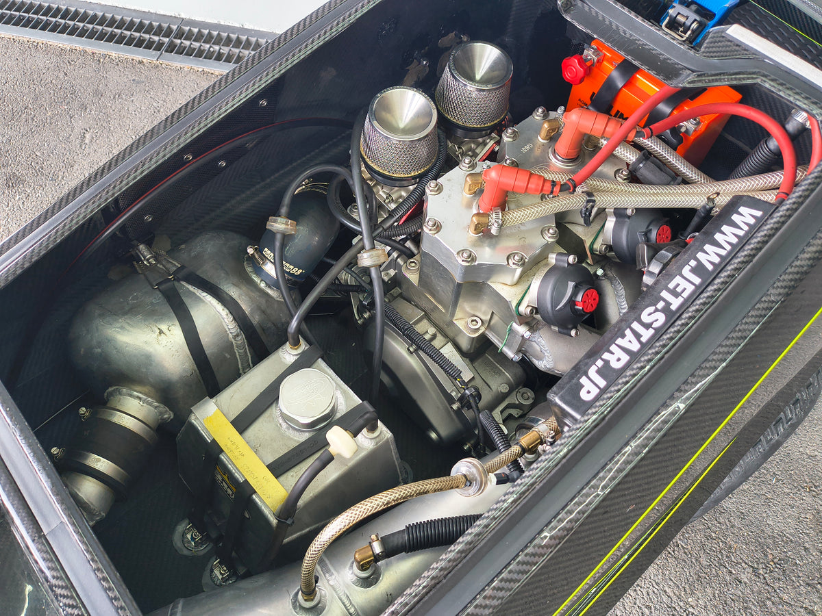 Ricker XFS Prepreg Carbon [Made in  Japan] 2st 1200cc Engine [Excellent condition Used]
