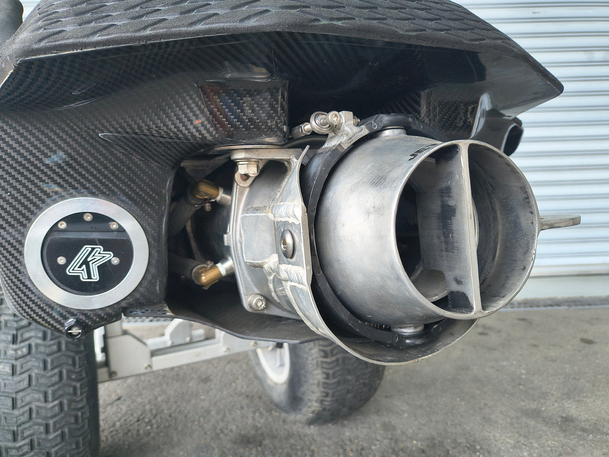 Ricker XFS Prepreg Carbon [Made in  Japan] 2st 1200cc Engine [Excellent condition Used]