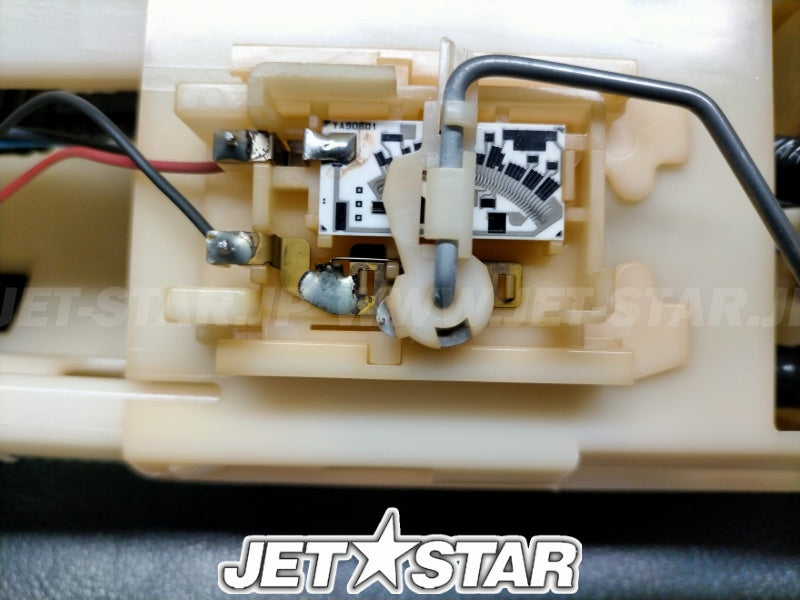 Used 60E-13907-02 FUEL PUMP COMP [Y1826-14]