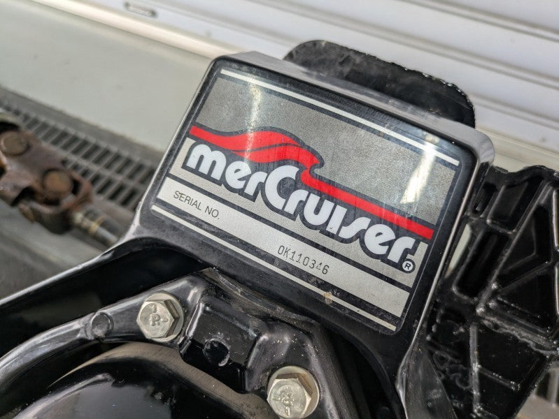 Used ENGINE Mercruiser Alpha one drive complete [Fresh water, Great condition] [X2505-06]