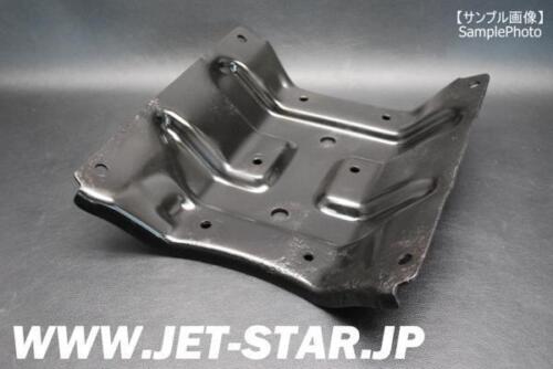 Used 39082-3722 MOUNT-ENGINE [K135-034]