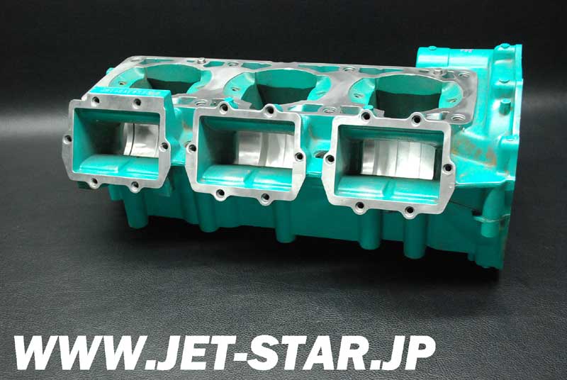 Used 14001-5362 SET-CRANKCASE (WITH DEFECT) [K382-009]