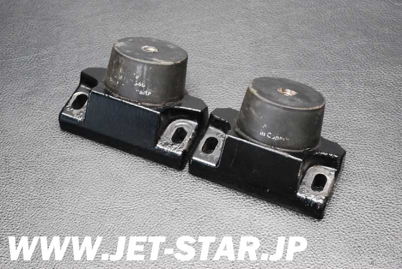 SEADOO GTX RFI '98 OEM RUBBER MOUNT Used [S349-072]