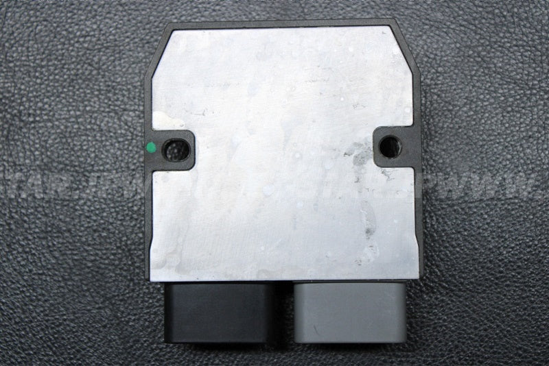 Used 710001103 VOLTAGE REGULATOR [S3862-21]