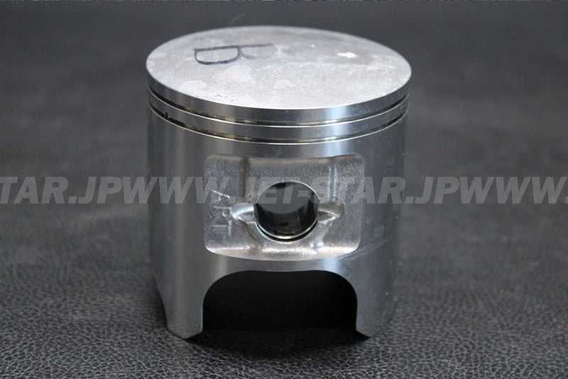 Slightly Used PISTON-ENGINE [X2206-77]