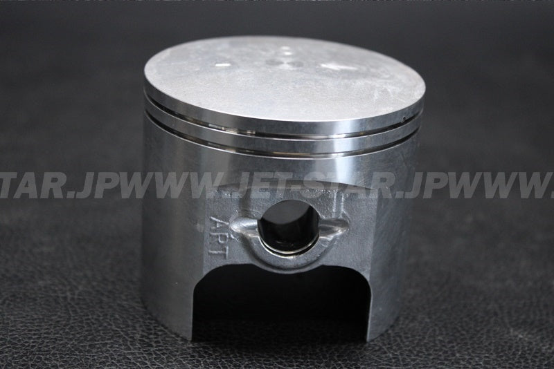 Slightly Used PISTON-ENGINE [X2206-86]