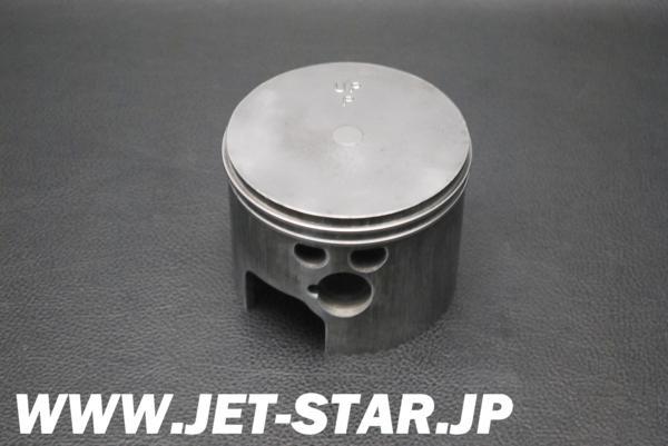 Mercury OEM SUGARSAND OEM PISTON (WITH DEFECT) Used [X609-041]