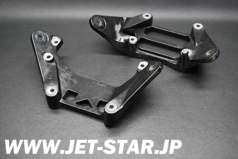 YAMAHA OEM BRACKET, FRONT/REAR UPPER 1 for EXCITER1430 '98model Used [X704-005]