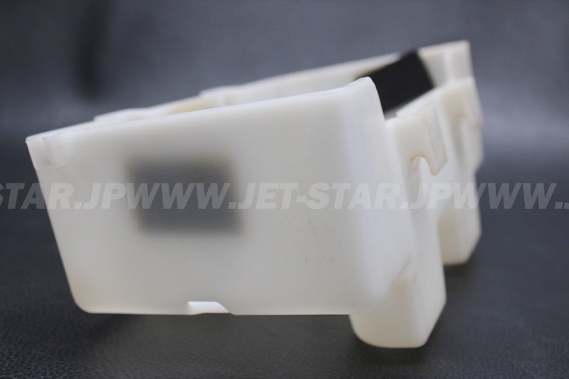 Used GP7-U8211-00-00 CASE, BATTERY YMUS [Y8775-27]